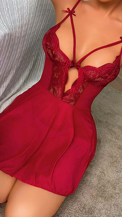 Romantik Dantel Babydoll Gecelik – İnce Askılı, Şeffaf Tasarım